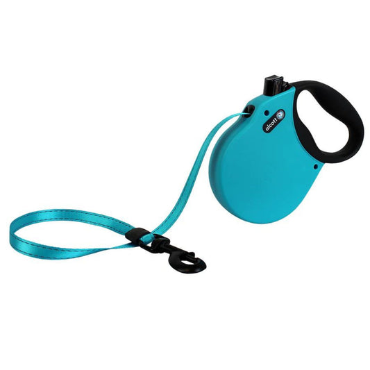 Lifestyle image of Alcott Adventure Retractable Belt Leash in use